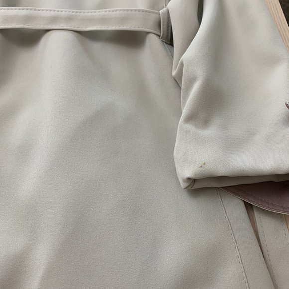 Vintage Windsor Bay JC Penney Trench - Picture 12 of 12